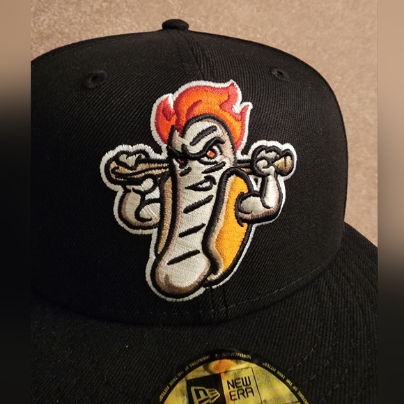 Men's Rochester Red Wings New Era Black Theme Nights 59FIFTY Fitted Hat - Picture 5 of 5